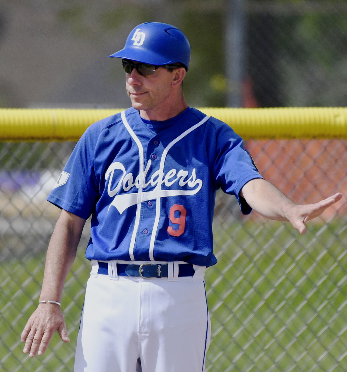 Scarlets vs. Dodgers